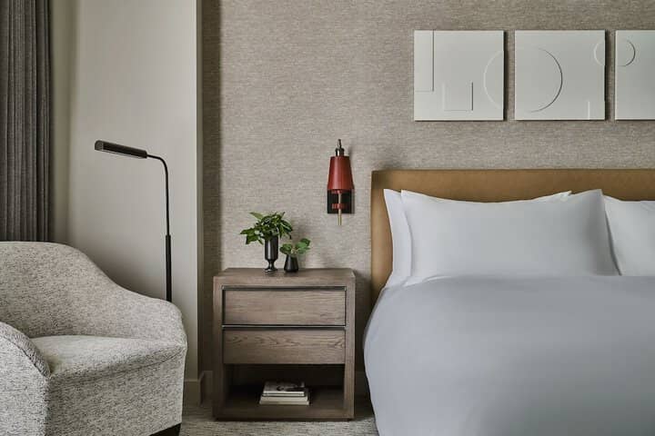 Room 12 of 71